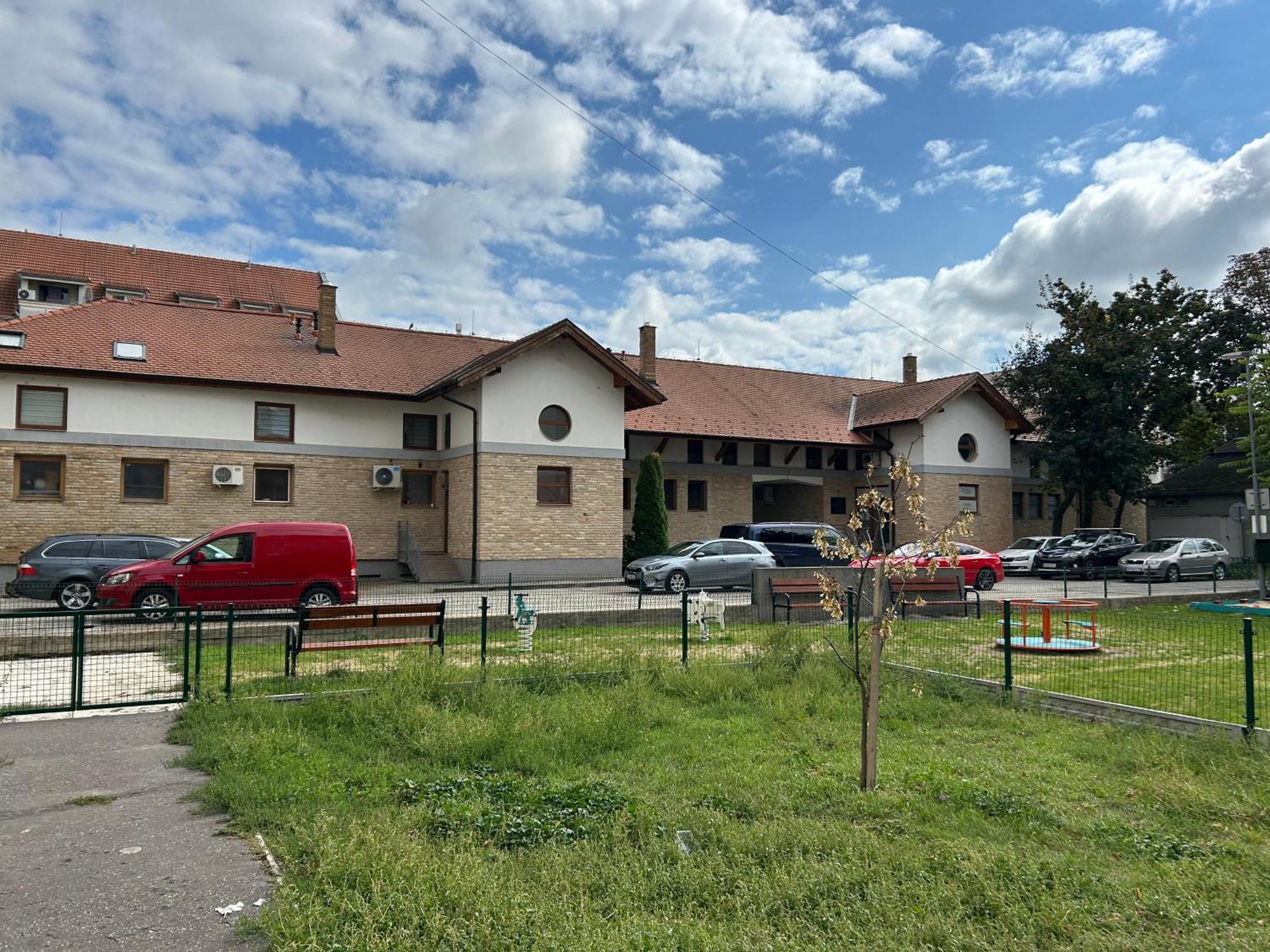Konde Apartments B Dunajská Streda Exteriér fotografie